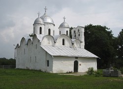 «Молитесь ему, ибо все мы грешники» «Молитесь ему, ибо все мы грешники»